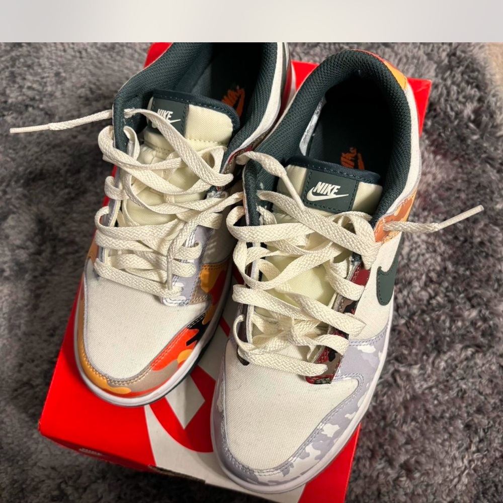 Nike Dunk Low - SAIL/VINTAGE GREEN